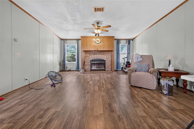 Open living room at 350 County Road 3102